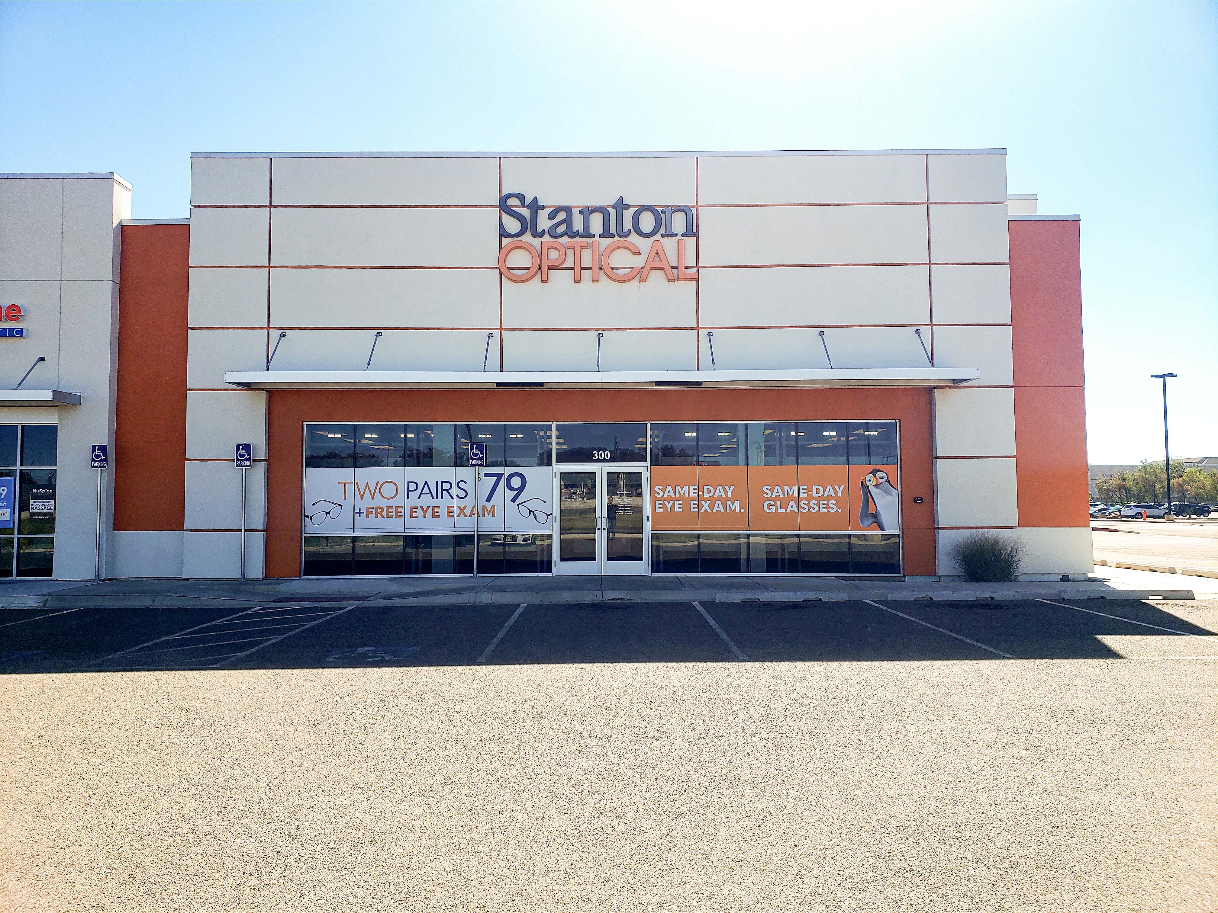 Storefront at Stanton Optical store in Amarillo, TX 79109