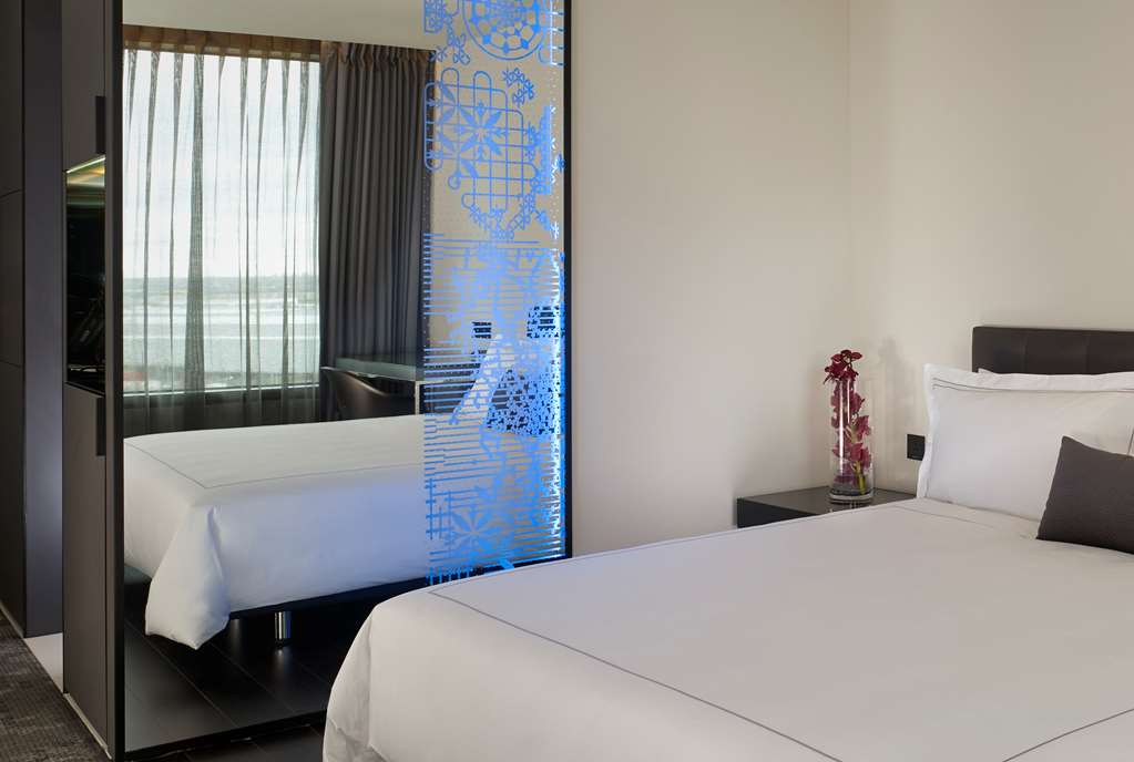 Superior Room Mirror Detail