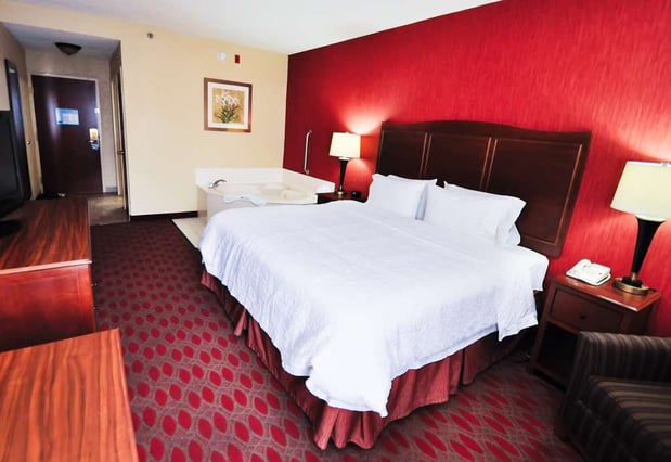 Images Hampton Inn Carrollton