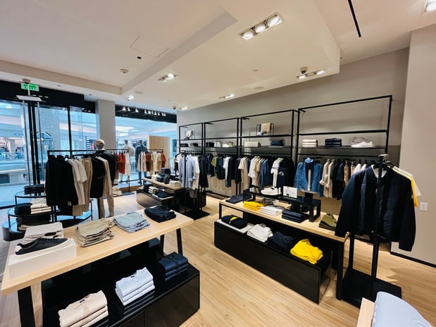 Images BOSS Store - Denver Cherry Creek
