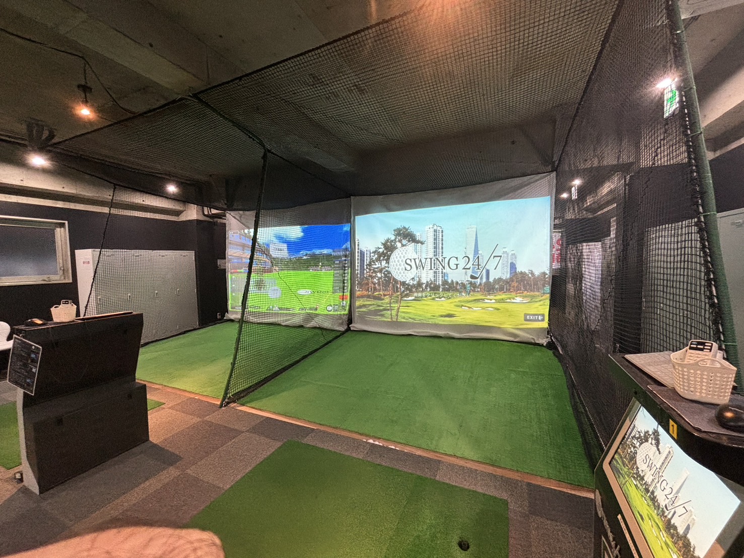 Images インドアゴルフ練習場 SWING24/7 両国店