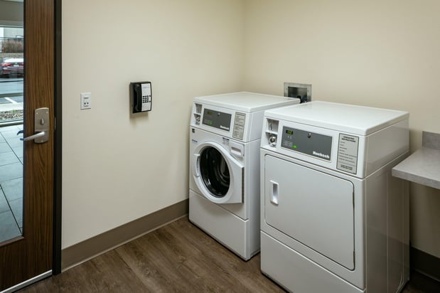 Images Holiday Inn Express & Suites Medford by IHG