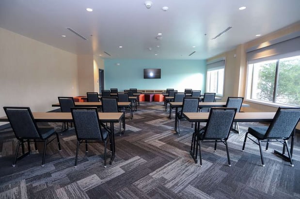 Images Tru by Hilton Frisco Dallas