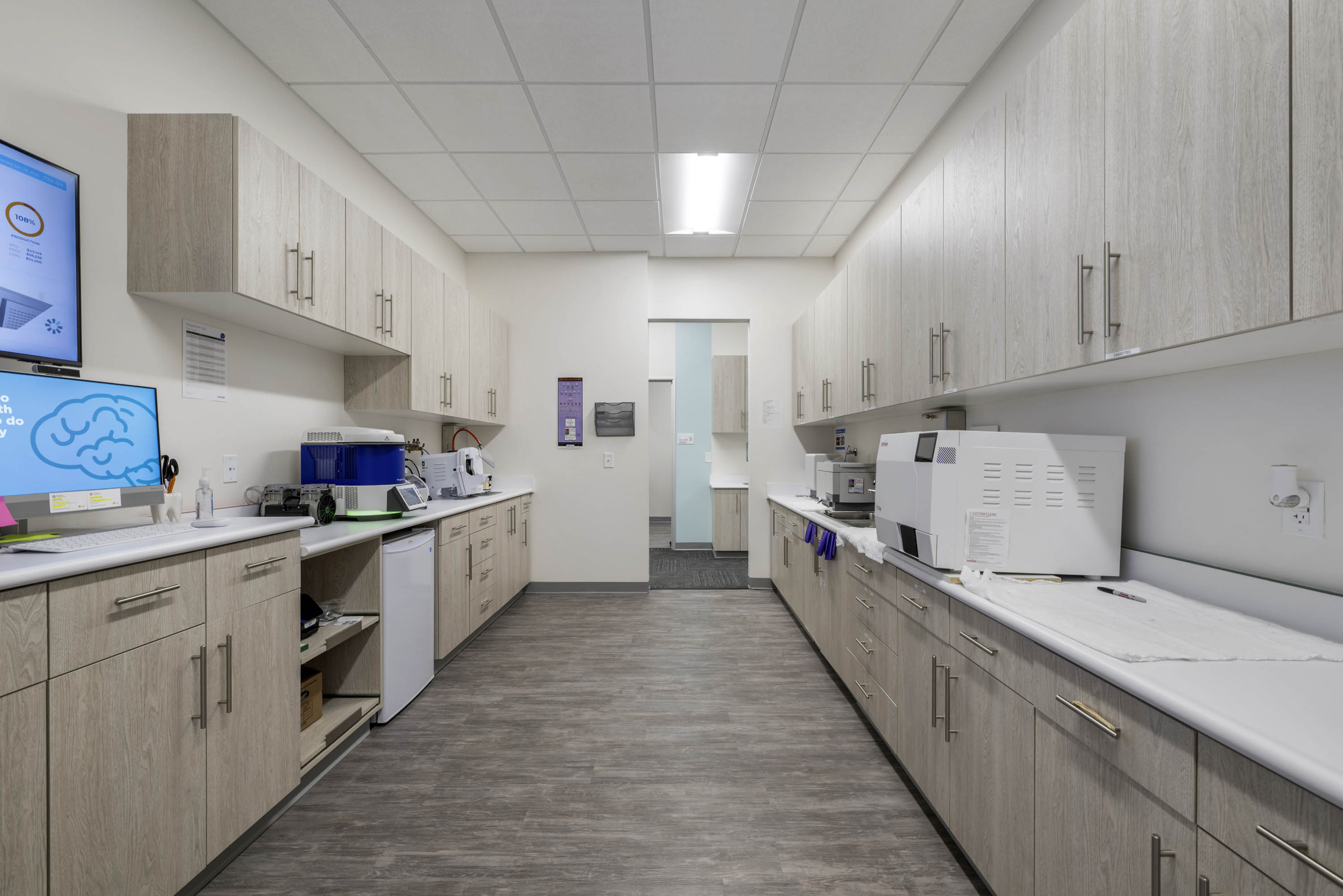 Manor Modern Dentistry Image