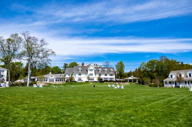 Images The Inn at Stonecliffe