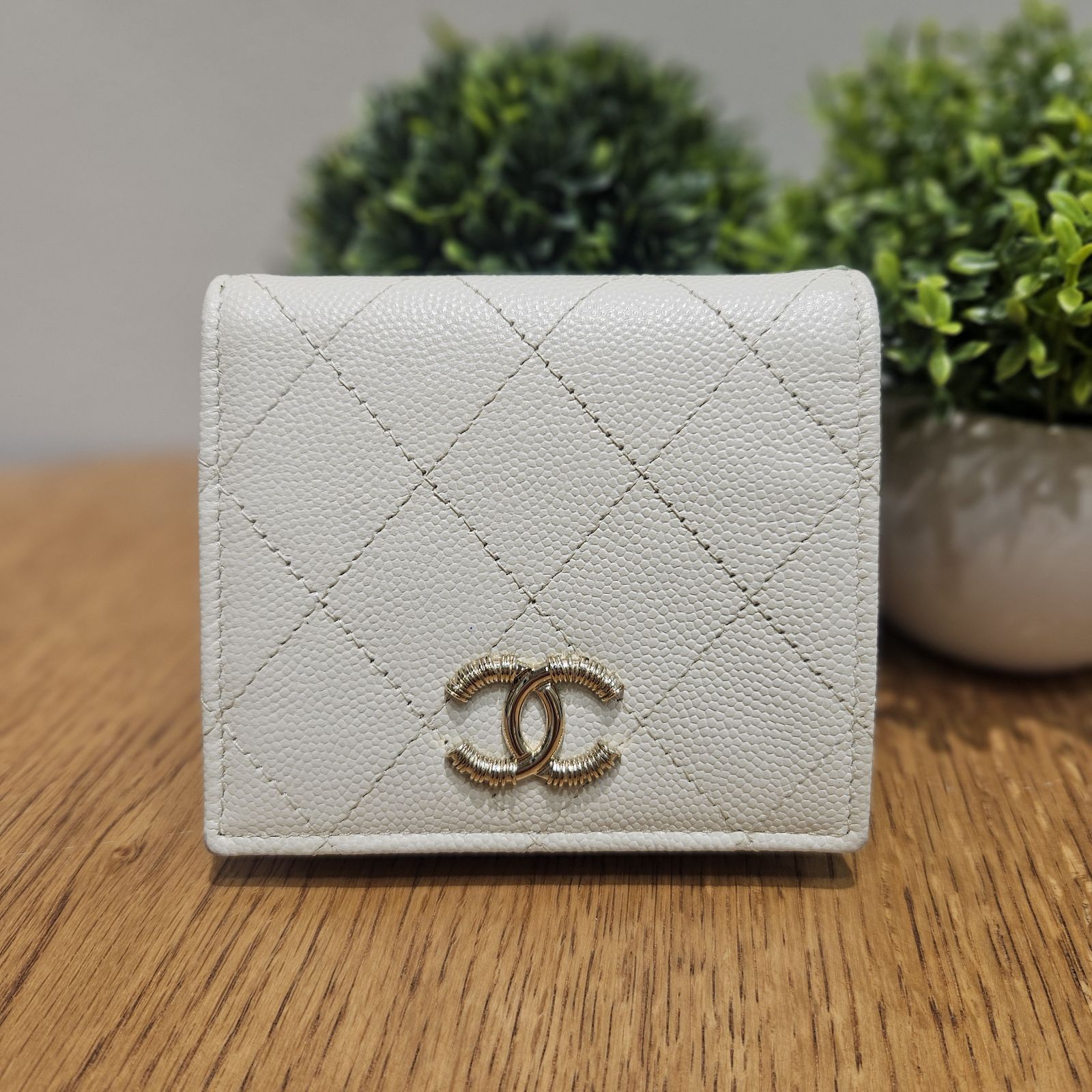 Images KOMEHYO（コメ兵）買取センター ニッケ パークタウン 加古川