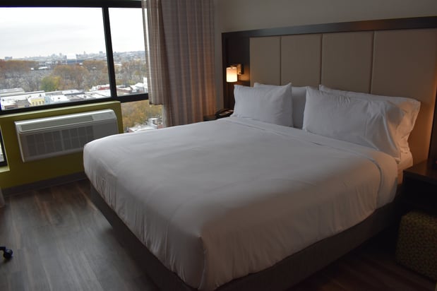 Images Holiday Inn Express Long Island City E - New York by IHG