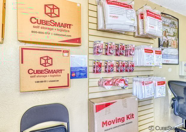 Images CubeSmart Self Storage