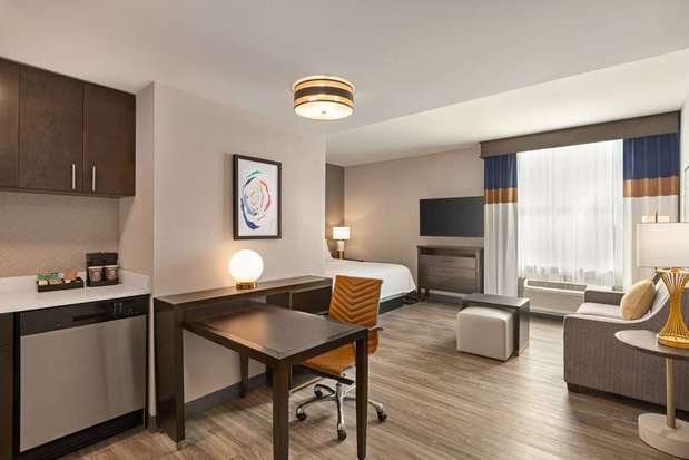 Images Homewood Suites by Hilton Indianapolis Downtown IUPUI