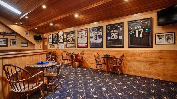 Images Best Western Plus Windjammer Inn & Conference Center