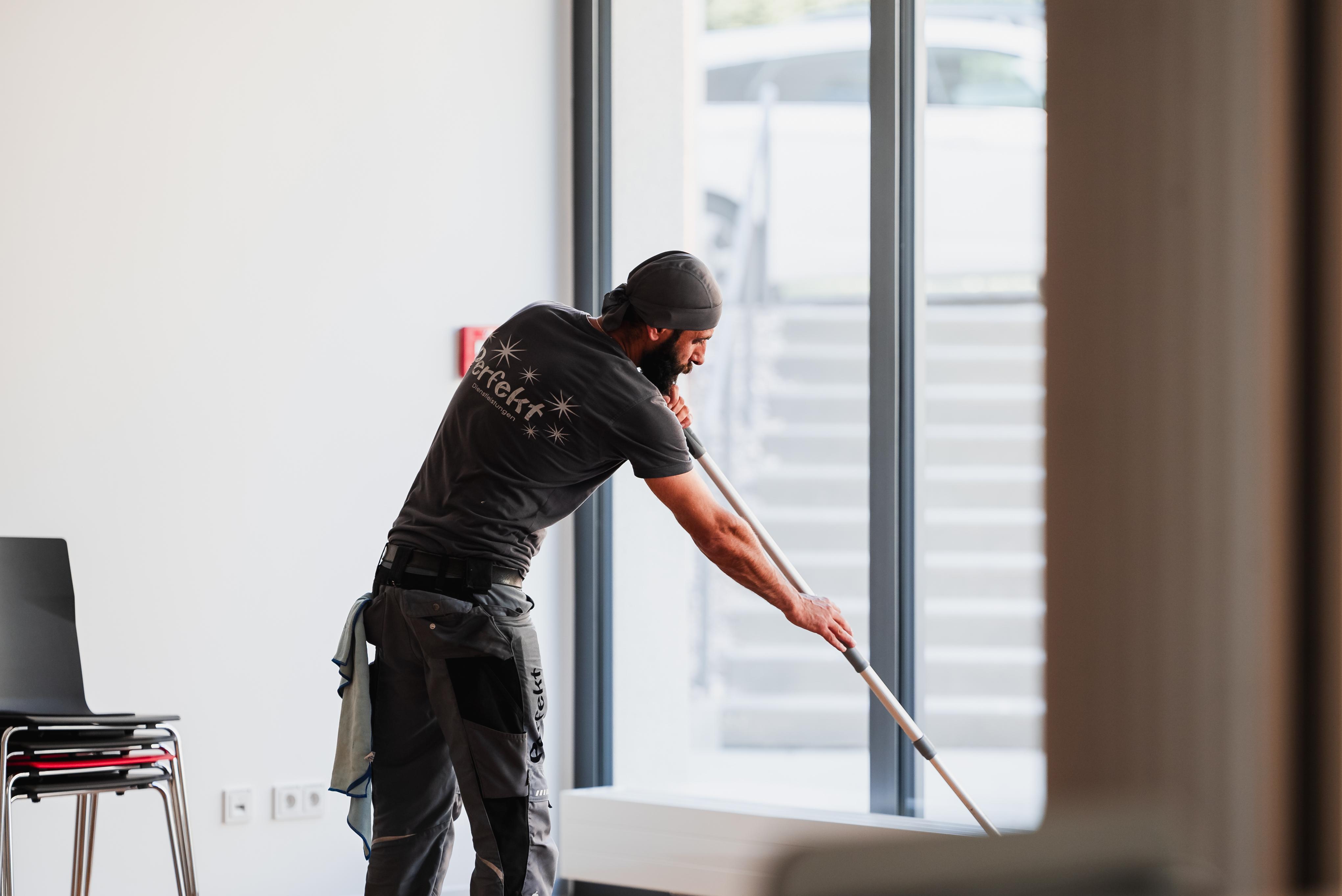 Perfekt Dienstleistungen e.K, Daimlerstraße 1 in Waldshut-Tiengen