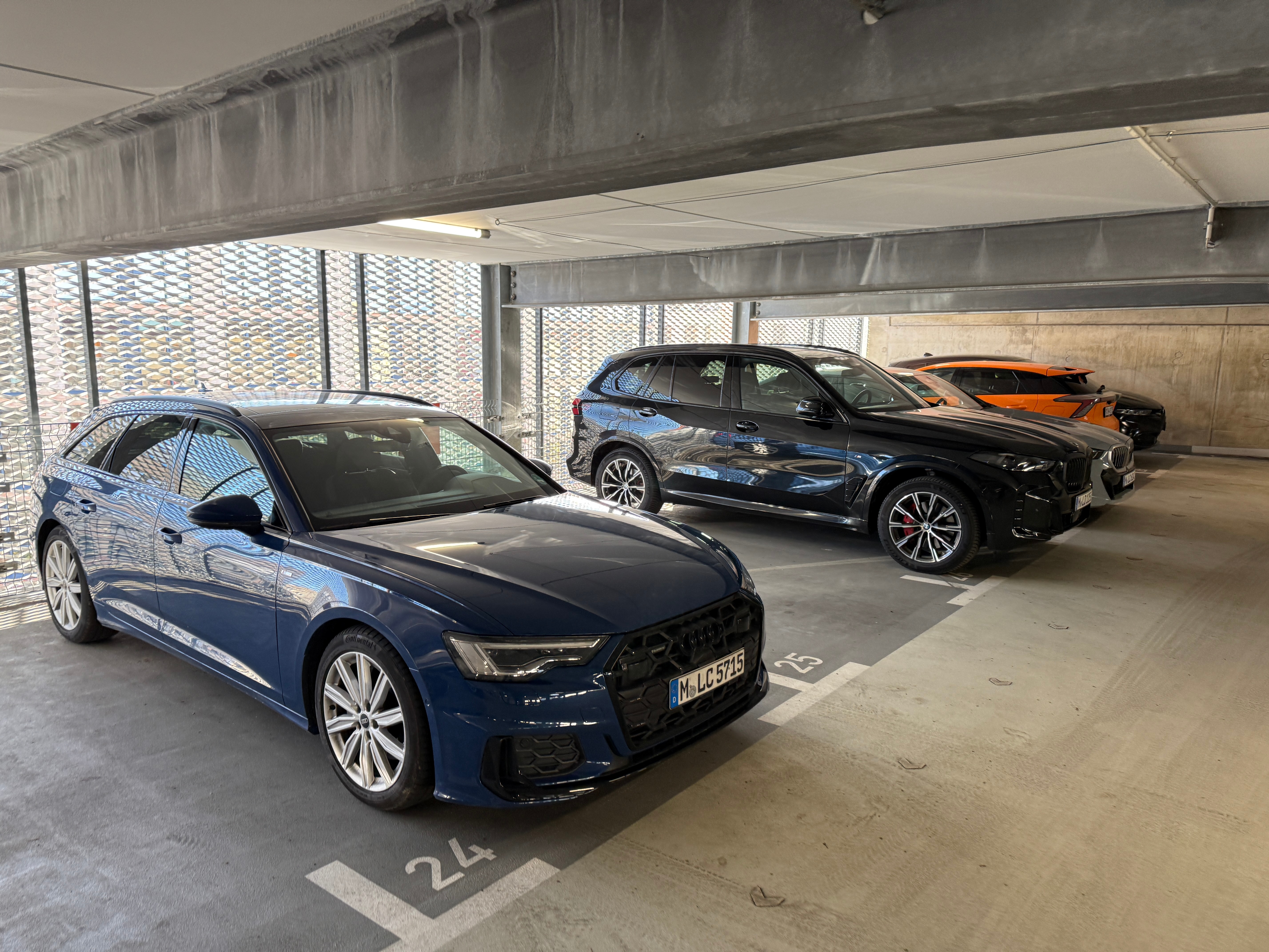 SIXT Autovermietung Leipzig Zentrum/Thomasium, Käthe-Kollwitz-Str. 16-18 in Leipzig
