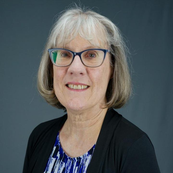 Dr. Karin Price