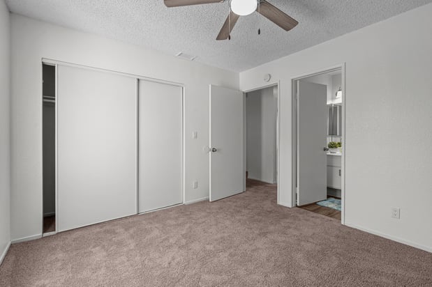 Images Highland Meadows Apartments