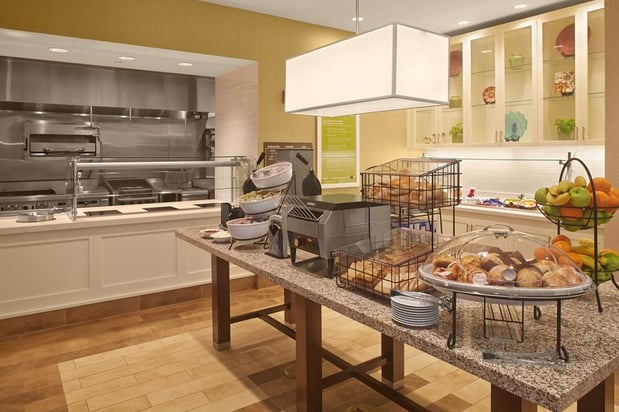 Images Hilton Garden Inn Akron