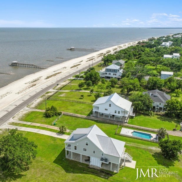 Images John McDonald Realty