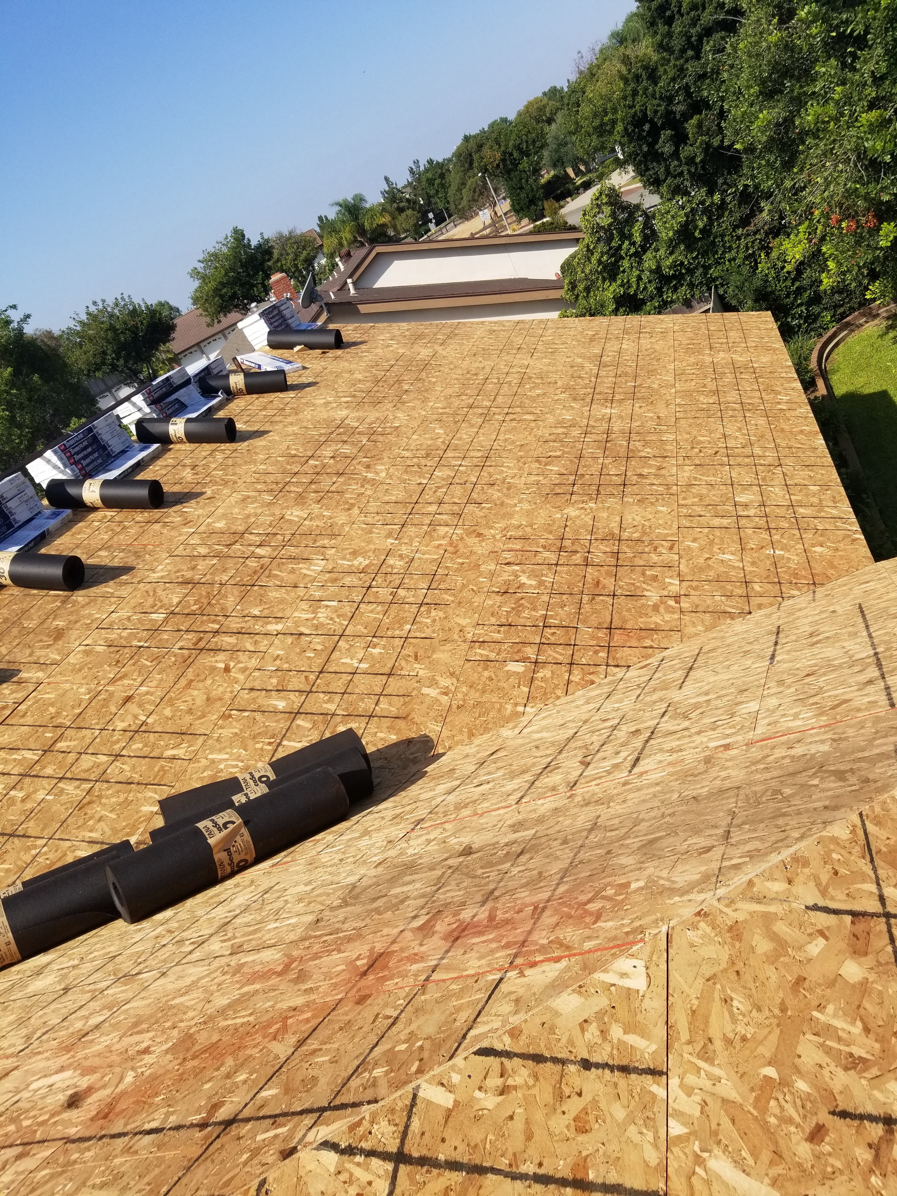 Centennial Roofing LLC- roof installation and repair