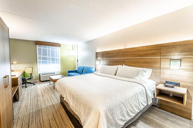 Images Holiday Inn Express Indianapolis South, an IHG Hotel