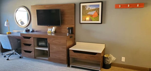 Images Hampton Inn Hillsville