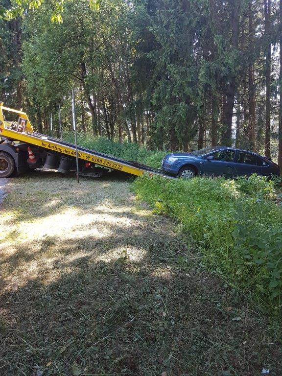 Kfz-Weiß Abschlepp- und Pannendienst, Sündweging 10 in Patersdorf