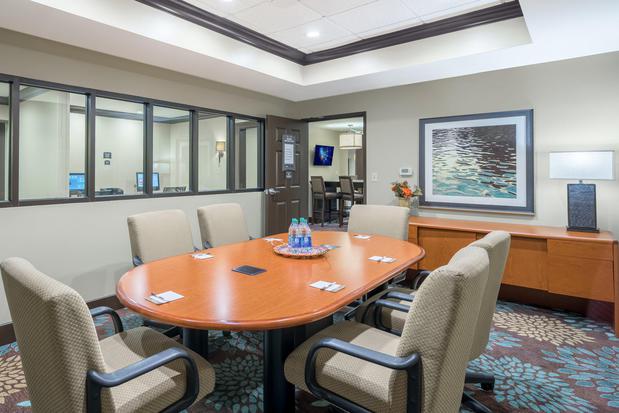 Images Staybridge Suites Wilmington-Newark by IHG