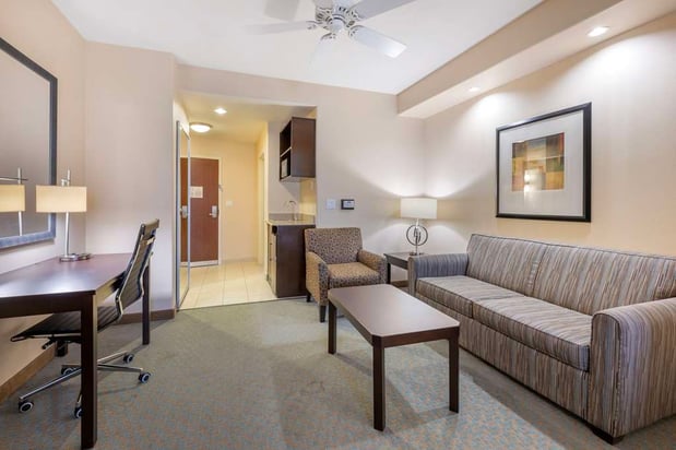 Images Best Western Plus Midland Suites
