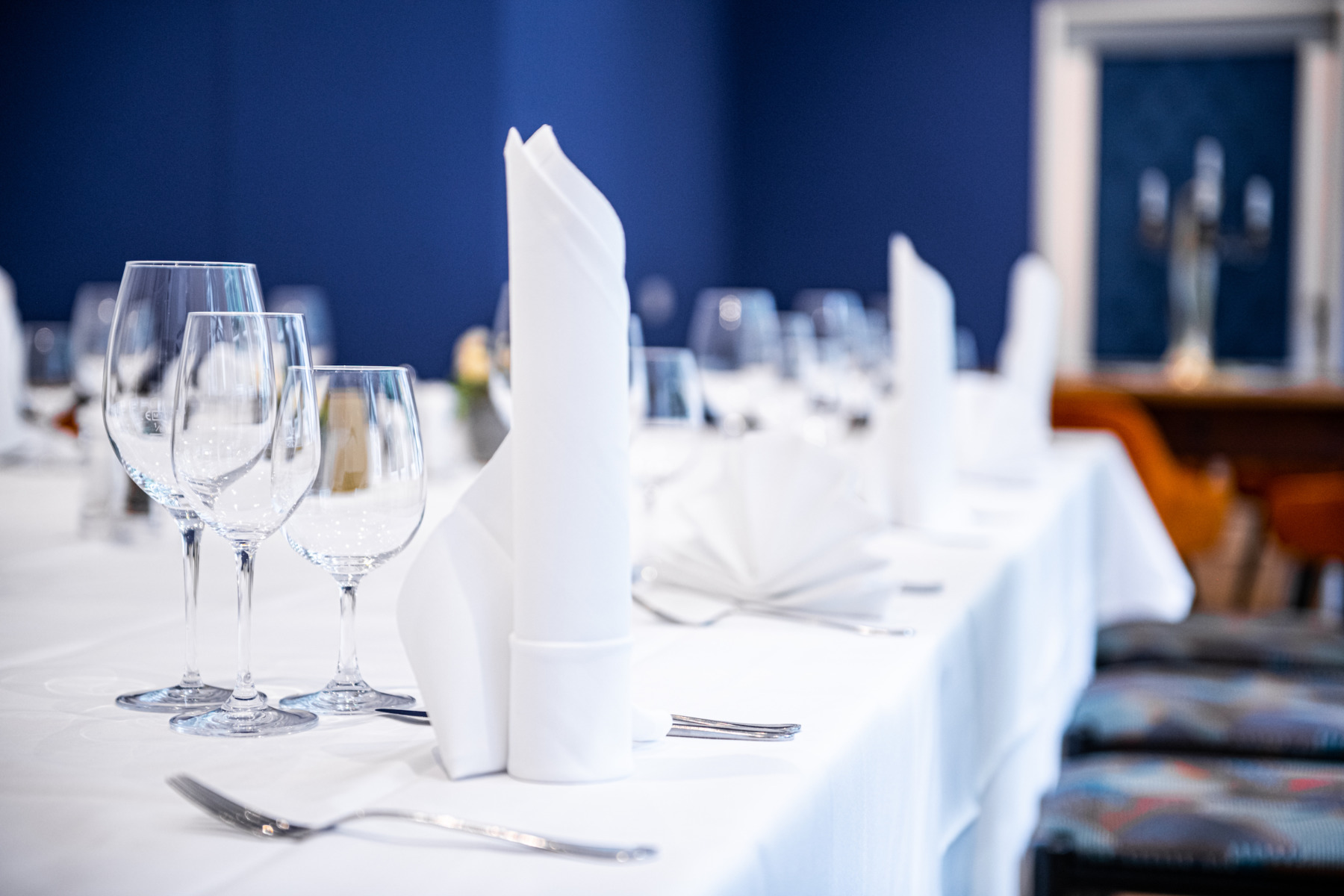 Hotel - Restaurant - Café - Catering HUBERTUSHOF, Bahnhofstraße 81 in Zeltweg