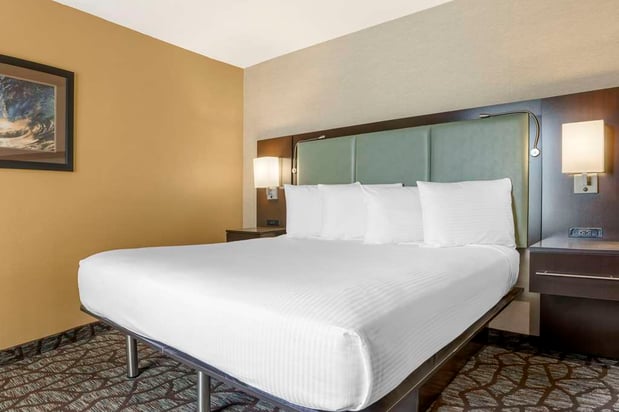 Images Best Western Plus Oceanside Palms