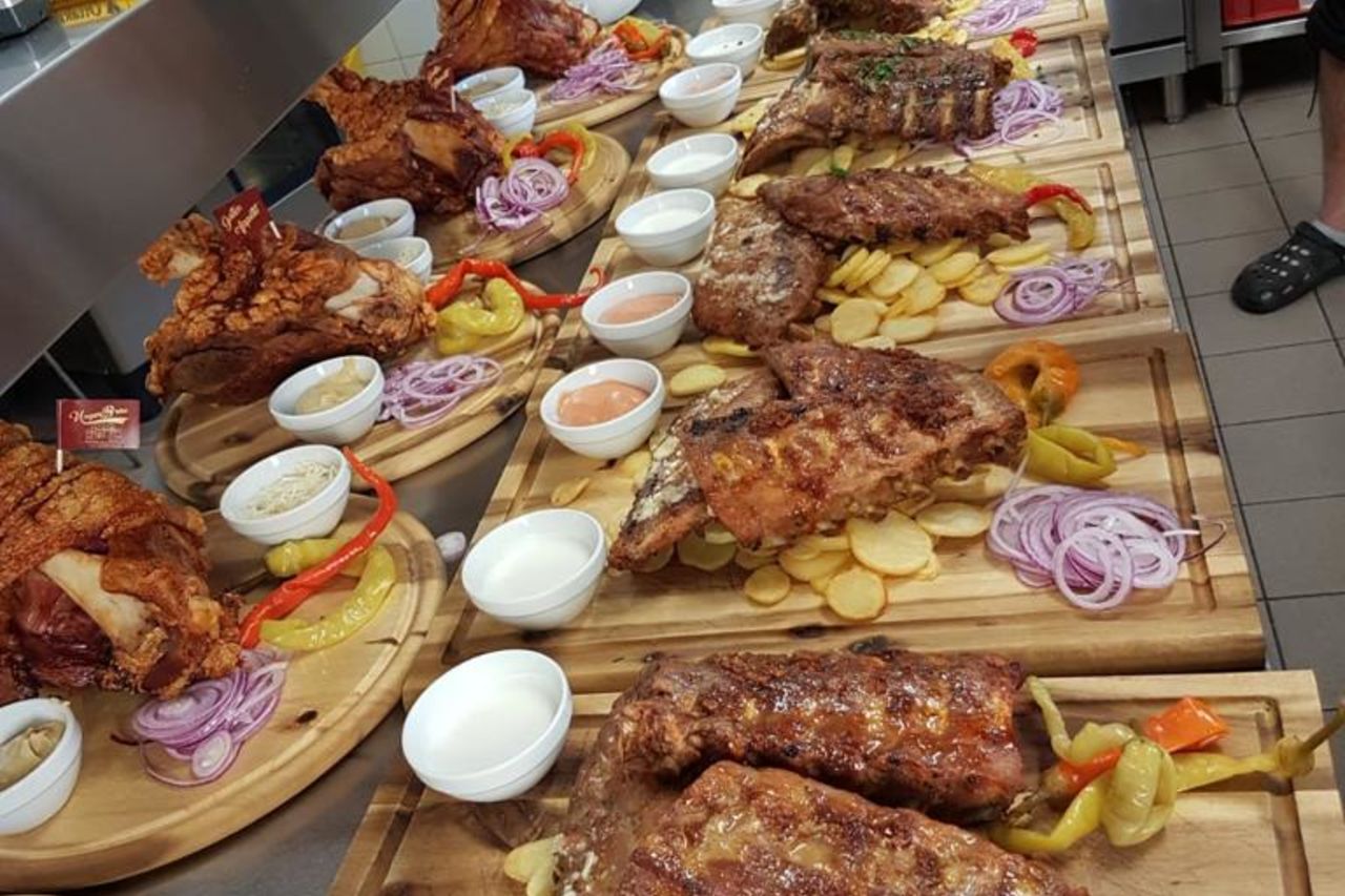 UNGAR BRÄU-Biergastgarten, Neudörfler Straße 1 in Wiener Neustadt