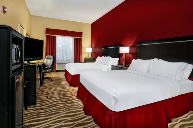 Images Holiday Inn Express & Suites Cotulla by IHG