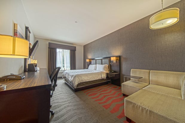 Images Holiday Inn & Suites Houston West - Westway Park by IHG