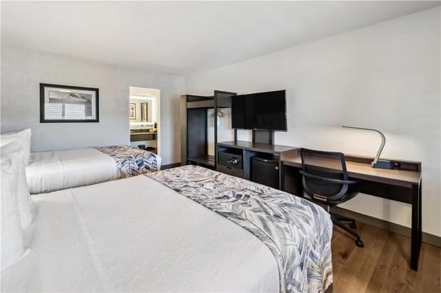 Images Best Western Plus Hilltop Inn