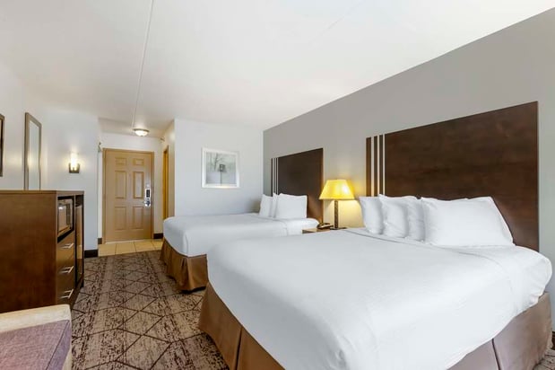 Images Best Western Plus Longbranch Hotel & Convention Center