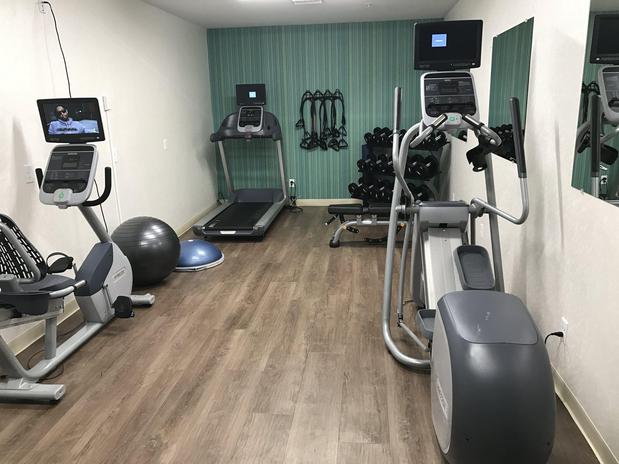 Images Holiday Inn Express Naples South - I-75 by IHG