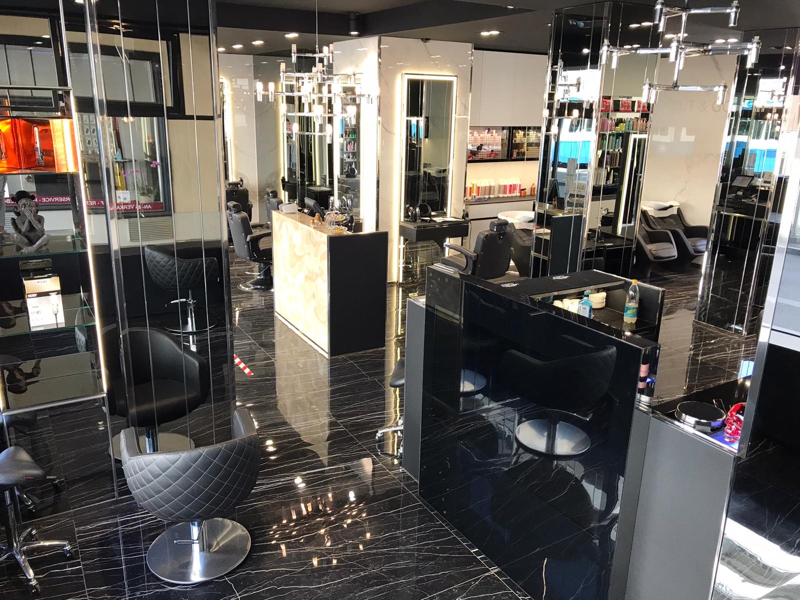 Youssef Plattenleger, Im Margarethental 7 in Binningen