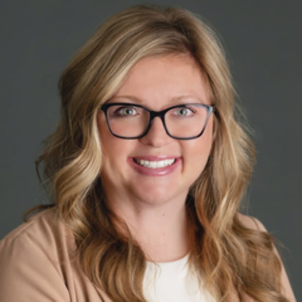 Images Edward Jones - Financial Advisor: Tara Jones