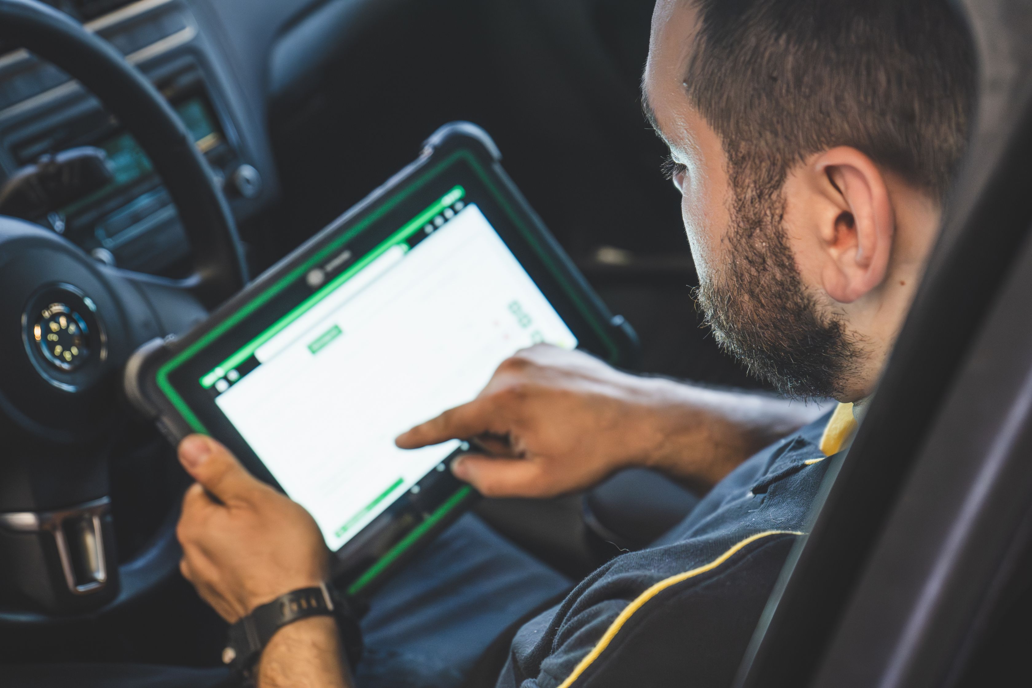 Bilder Fusco & Santoli Auto GmbH