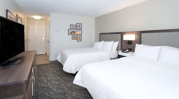 Images Hampton Inn & Suites N. Ft. Worth-Alliance Airport