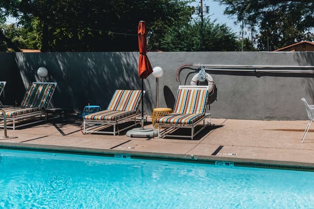 Images Graduate by Hilton Tempe