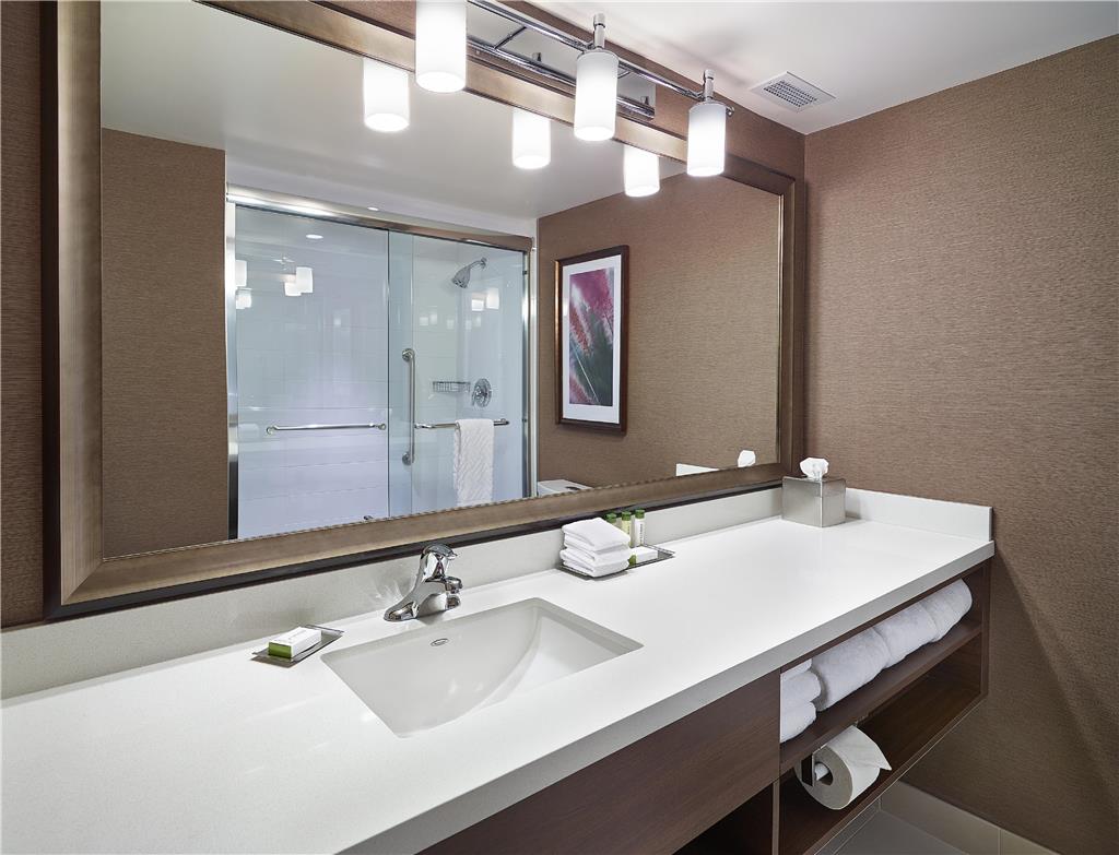 Images DoubleTree by Hilton Hotel West Edmonton