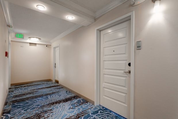 Images Crowne Plaza Ventura Beach by IHG