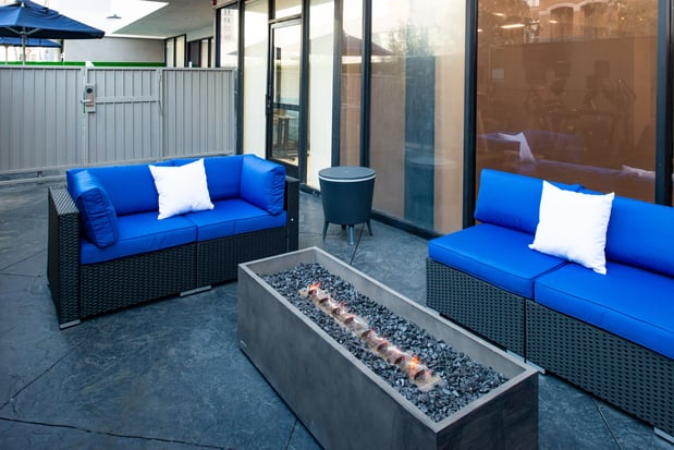 Images Holiday Inn Express & Suites Los Angeles Downtown West by IHG