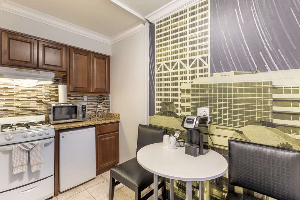 Kitchenette