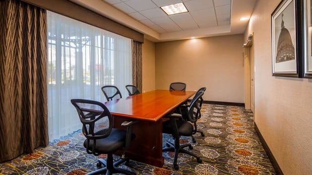 Images Best Western Plus University Inn