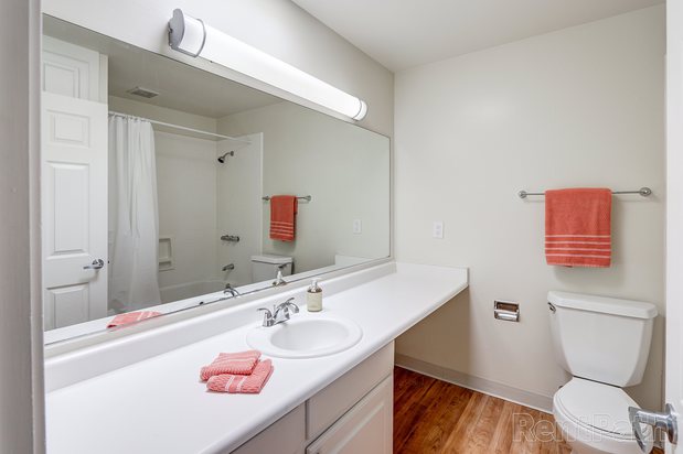 Images Diablo Pointe Apartments