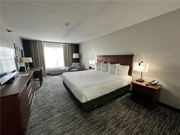 Images Best Western Harmony Inn Fort Dodge Iowa