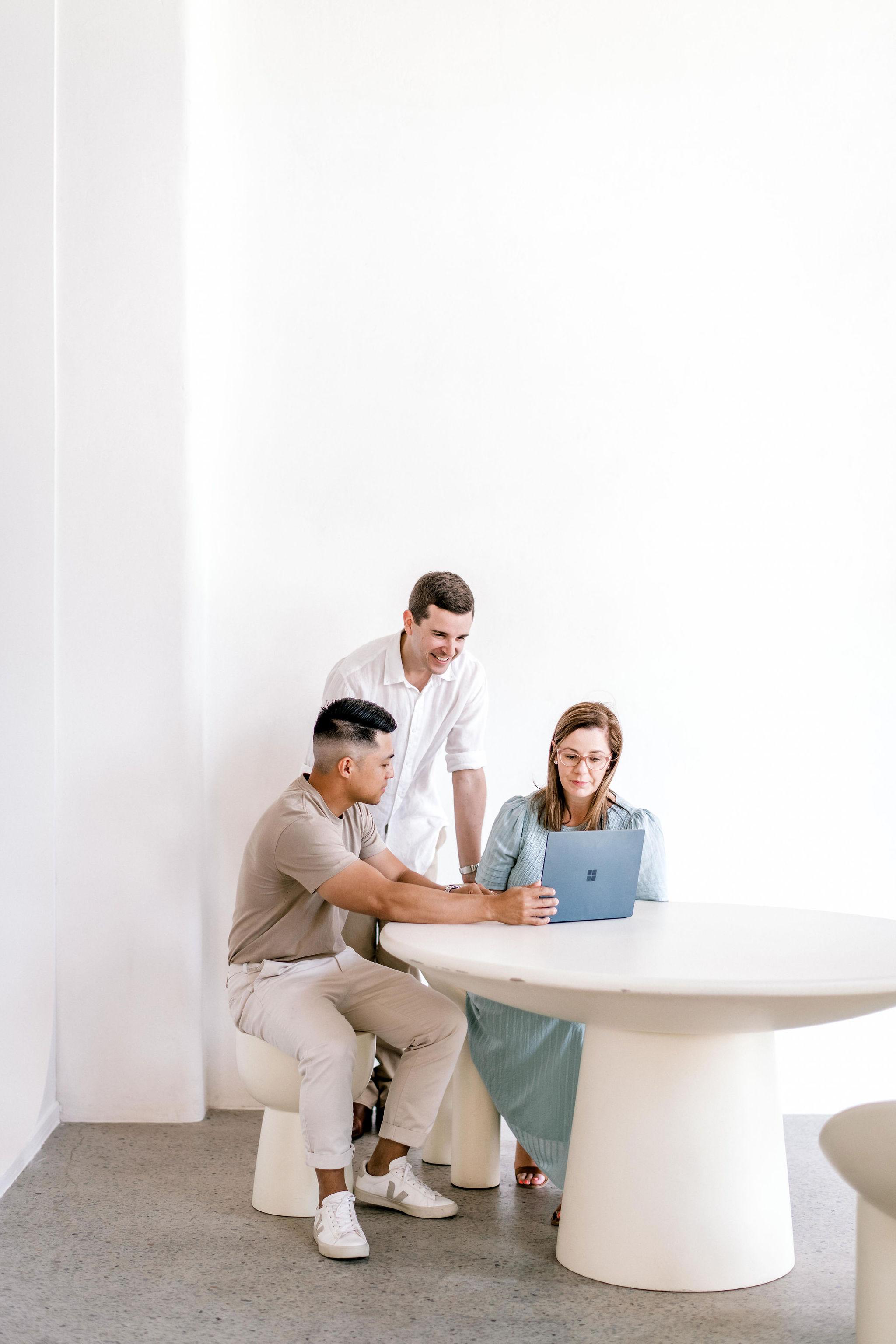 Images New Wave Accountants Gold Coast