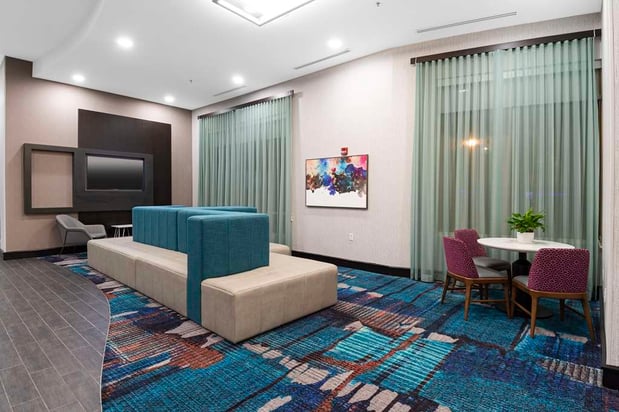 Images Hampton Inn & Suites Raleigh Downtown