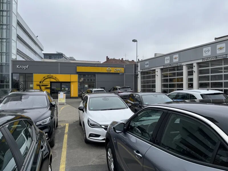 Opel Kropf Service, Teile und Werkstatt in der Deutschherrnstraße 1-7 in Nürnberg