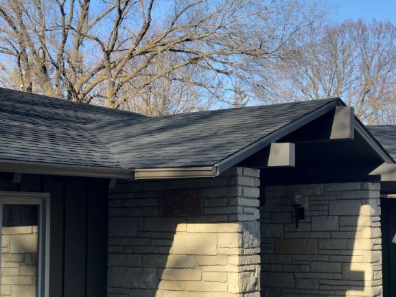 At Metro Steel Construction, we offer a solution to all your roofing needs. We offer roofing installation, and repair, for roofs all shapes and sizes.
